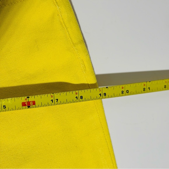 Ralph Lauren Ralph Bright Yellow Denim Capri Women Pants | Size 6 - Picture 8 of 8